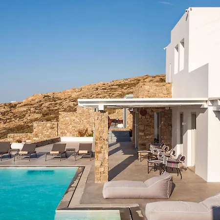The Mykonist Executive Elia Villa Mykonos Town
